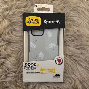 Otterbox iphone 12 Pro case
